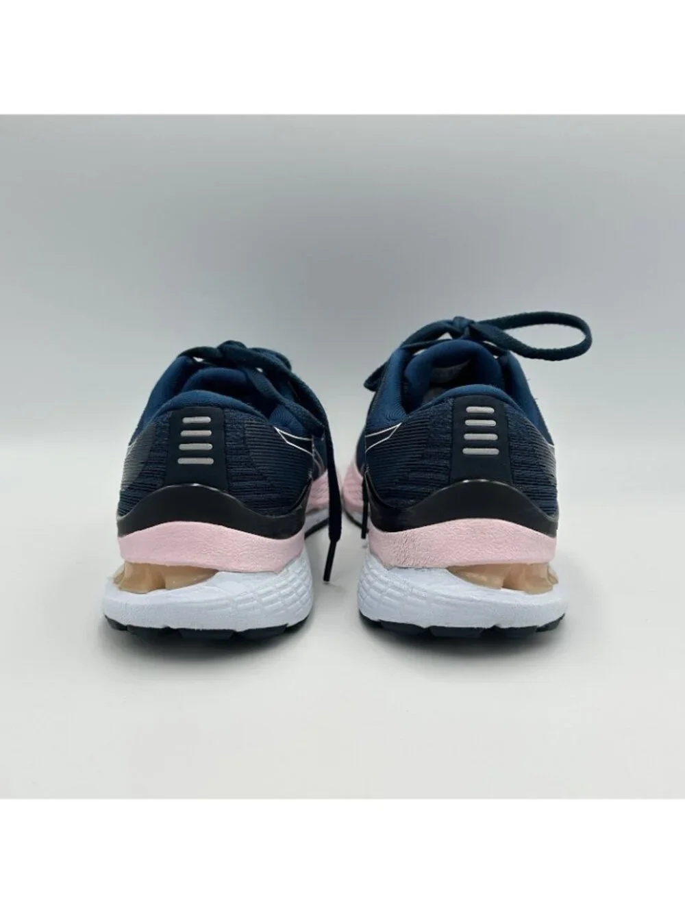 Asics Gel Kayano 28 Sneakers Women’s Size 9 Blue Running Walking Shoes 1012B046